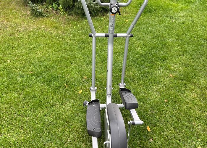 Grajewo ogłoszenia: Sprzedam orbitrek- rower eliptyczny Domyos.
Stan Bardzo dobry.